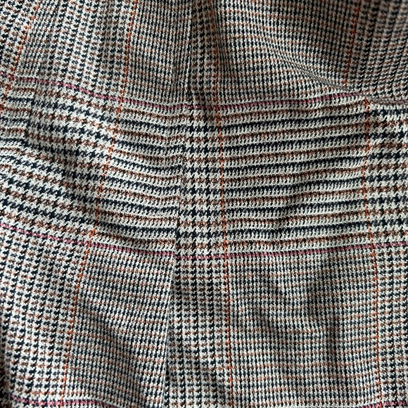ZARA PLAID pleated Mini Skirt - Picture 2 of 4